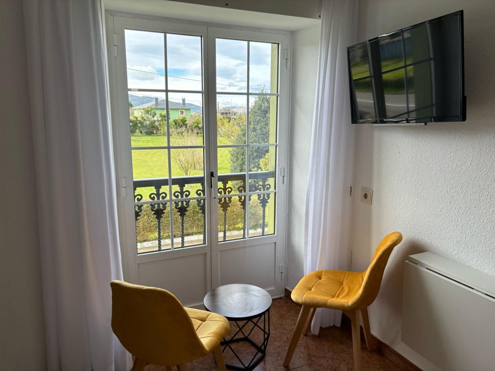 Luarca Zabala Hotel Almuna Luaran gambar